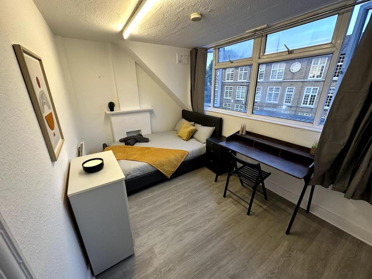 Wonderful 2 Bedroom On Tower Bridge Лондон Екстериор снимка